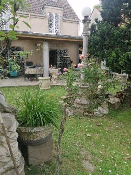 Refuge Cosy A Villepinte Homestay